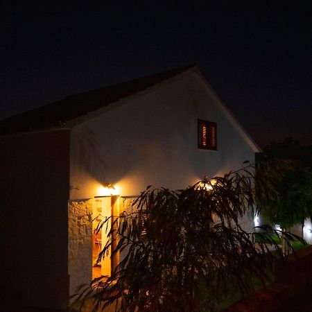 Villa Vita Trilj Esterno foto