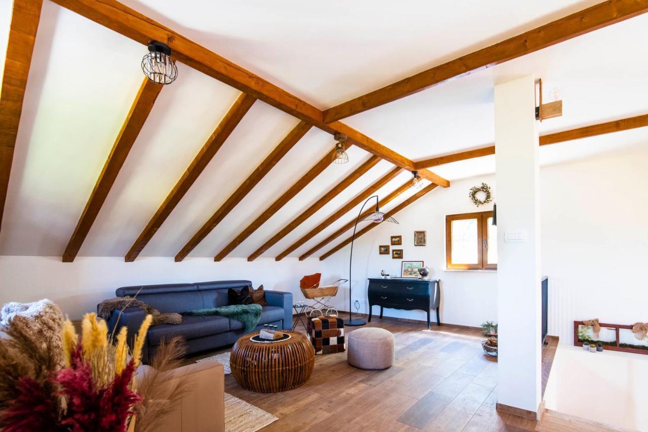 Villa Vita Trilj Esterno foto