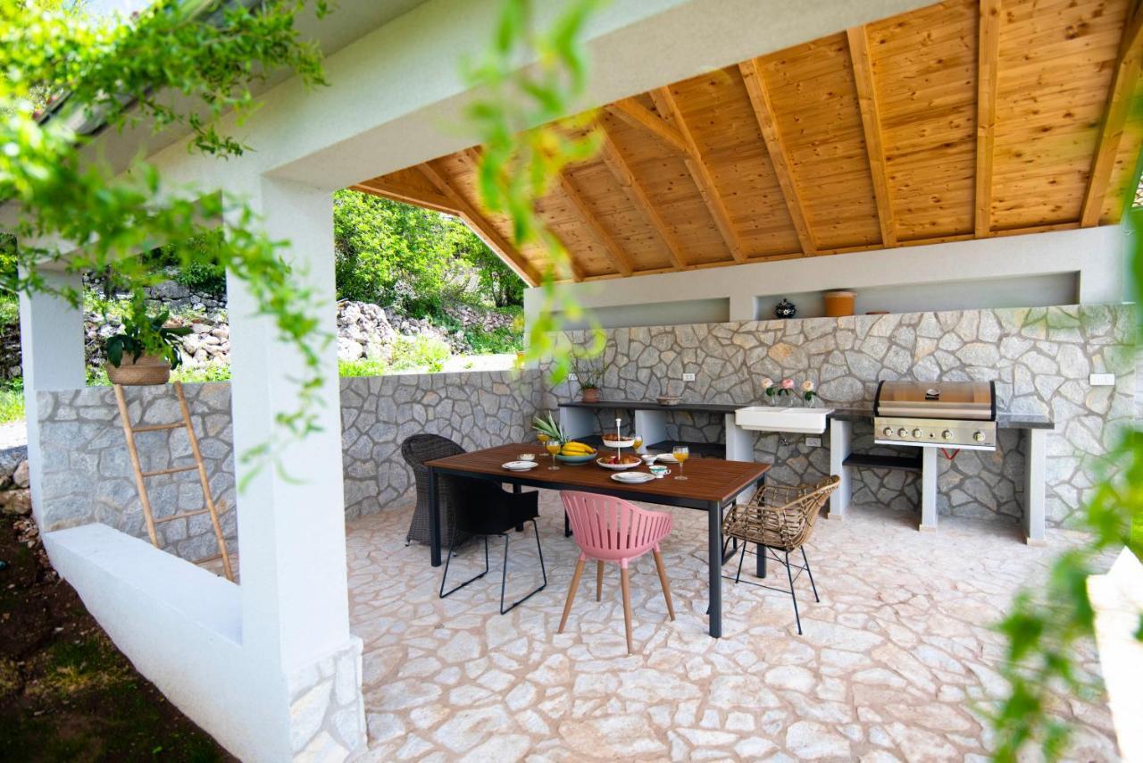 Villa Vita Trilj Esterno foto