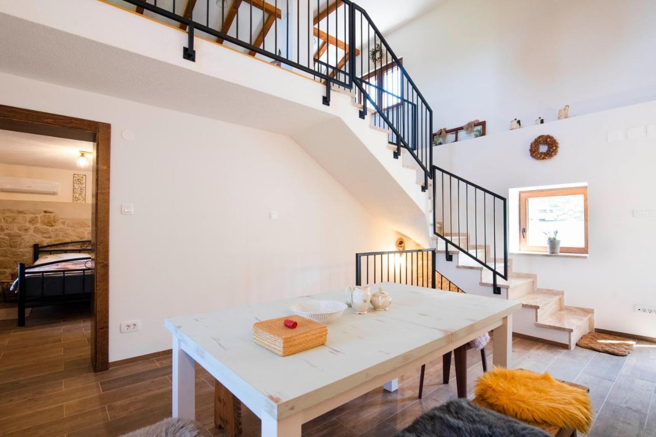Villa Vita Trilj Esterno foto