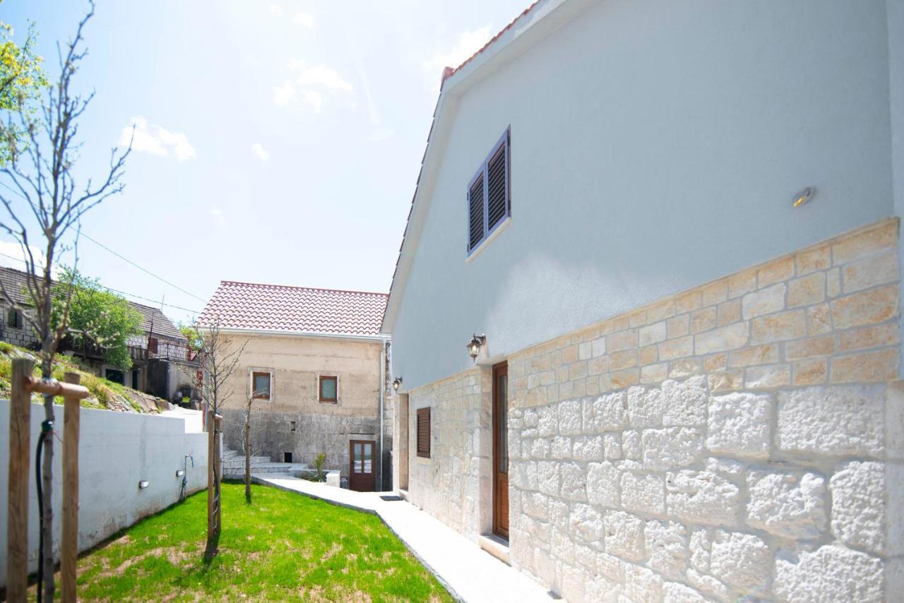 Villa Vita Trilj Esterno foto