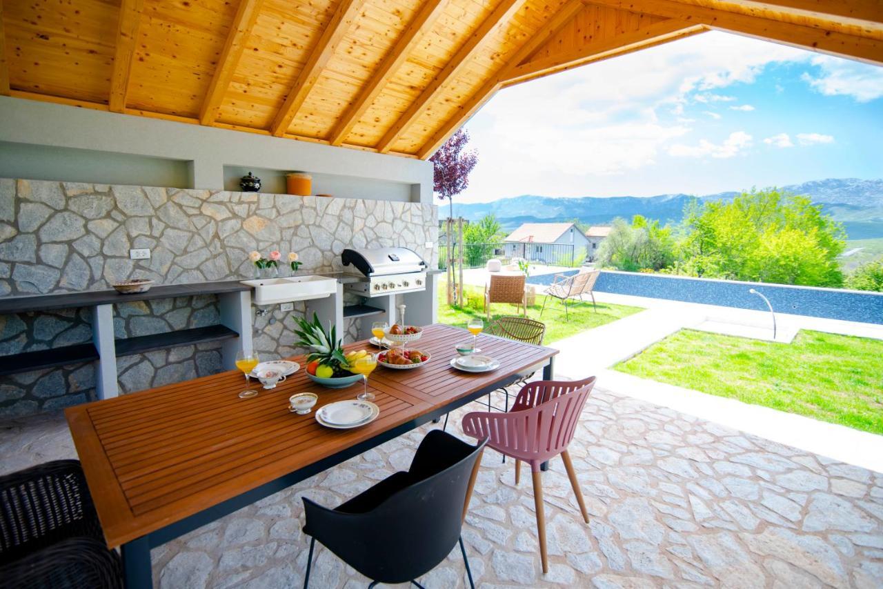 Villa Vita Trilj Esterno foto