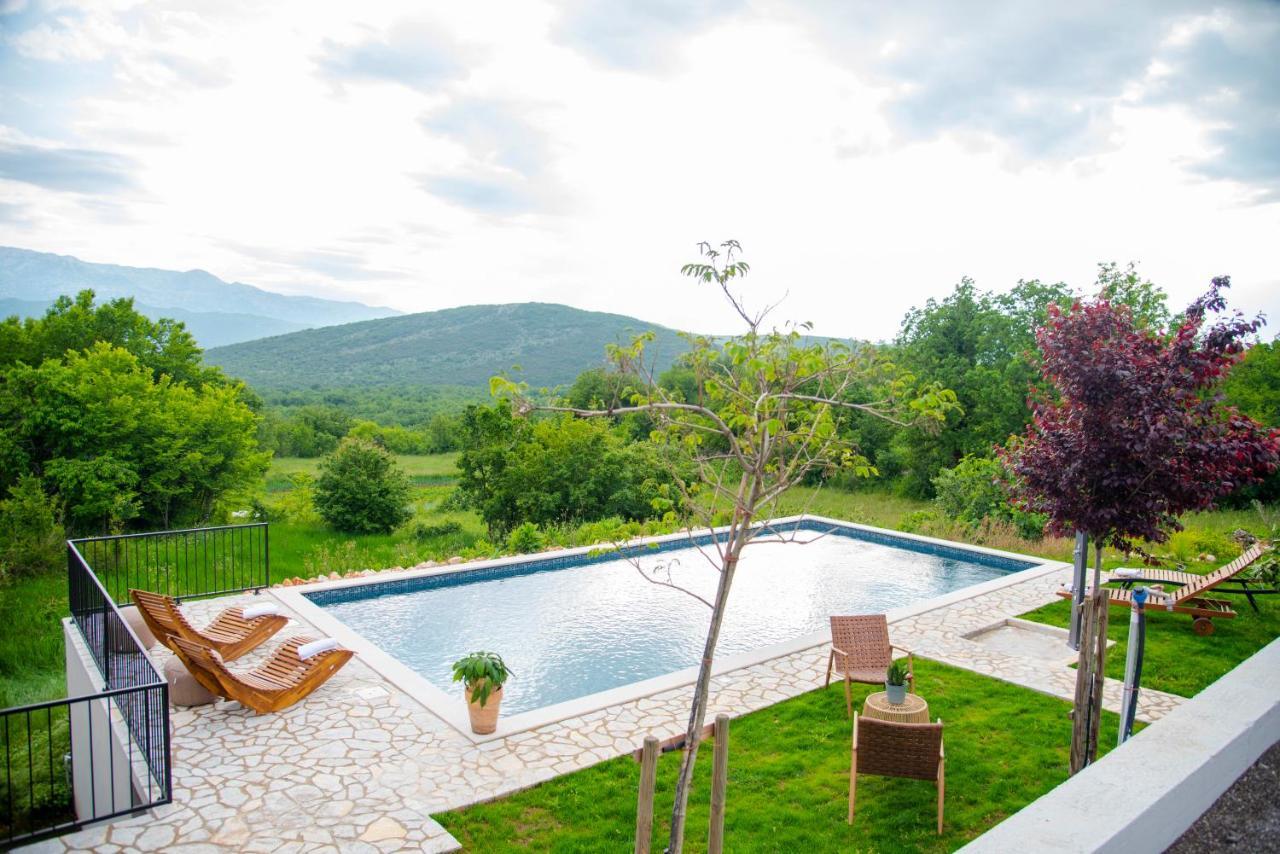 Villa Vita Trilj Esterno foto