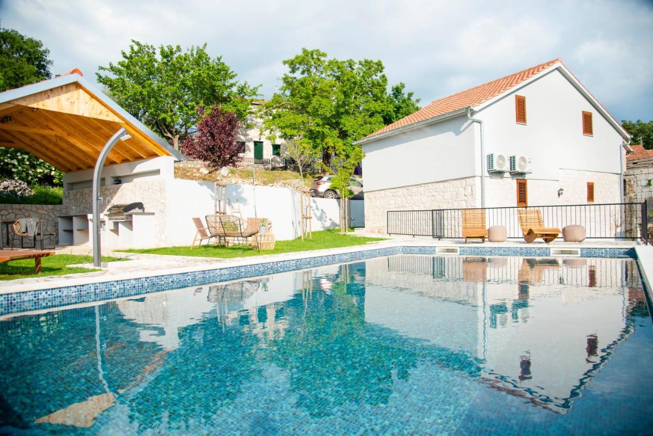 Villa Vita Trilj Esterno foto