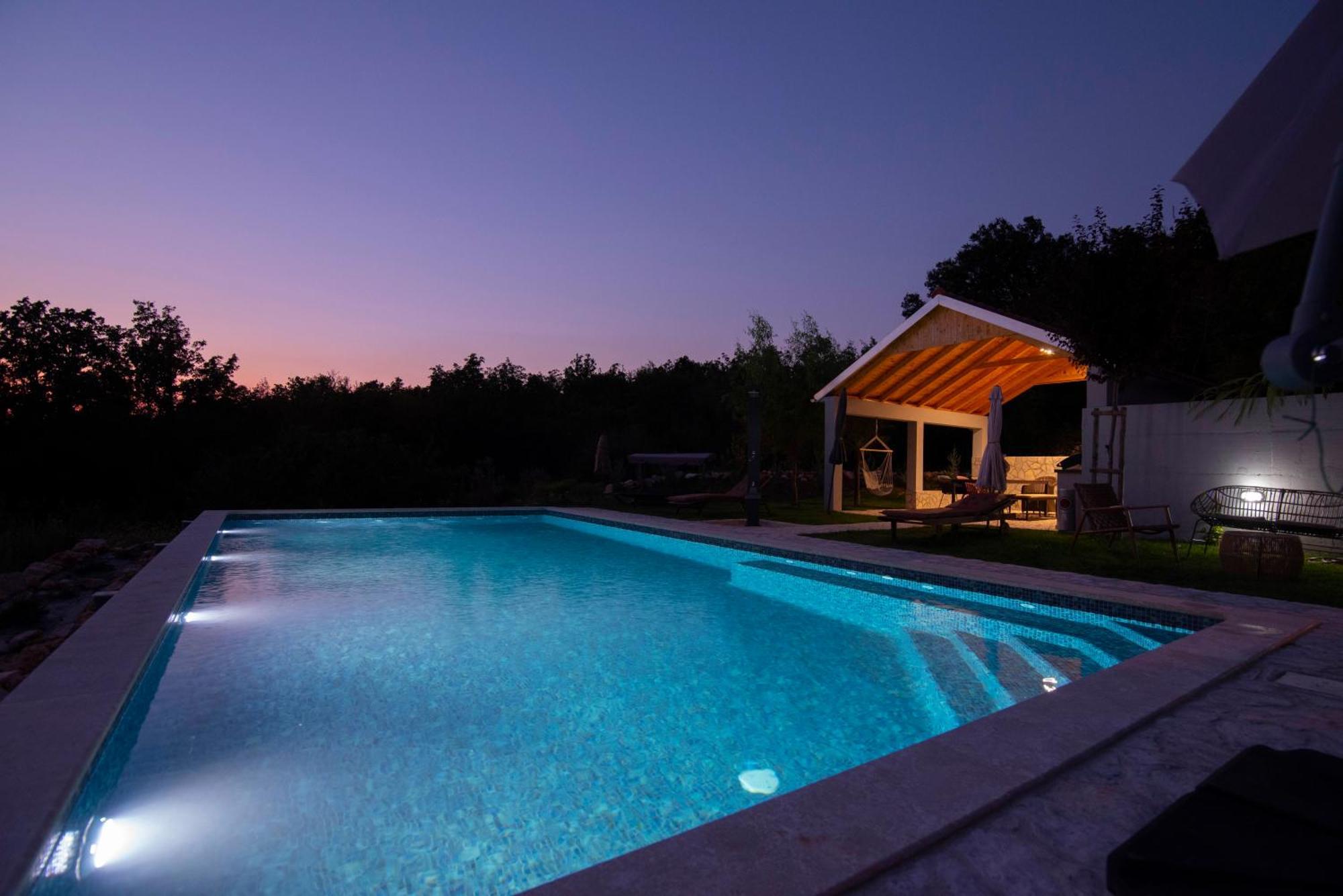 Villa Vita Trilj Esterno foto