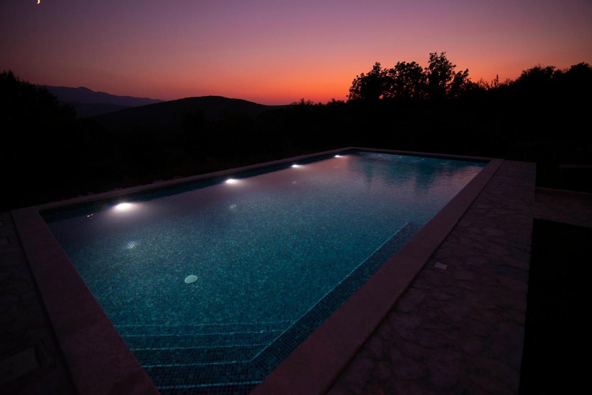 Villa Vita Trilj Esterno foto