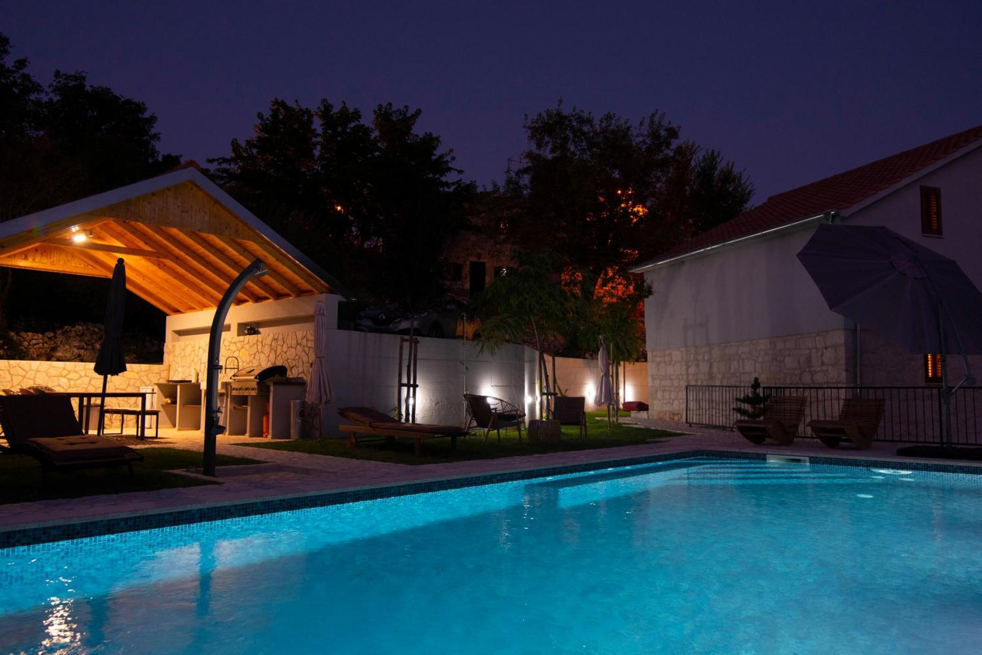 Villa Vita Trilj Esterno foto